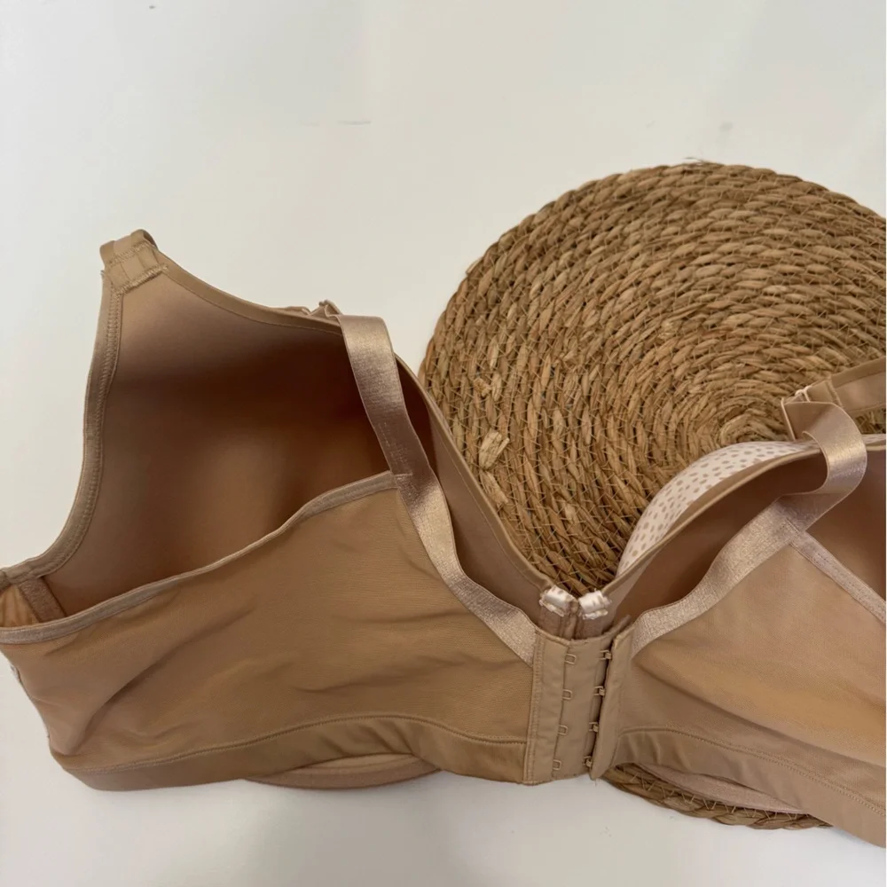 CACIQUE Polka Dot Underwire Bra - Cream and Tan Size‎ 46DDD